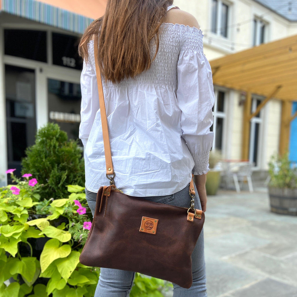 Messenger Bag - Leather Pasture