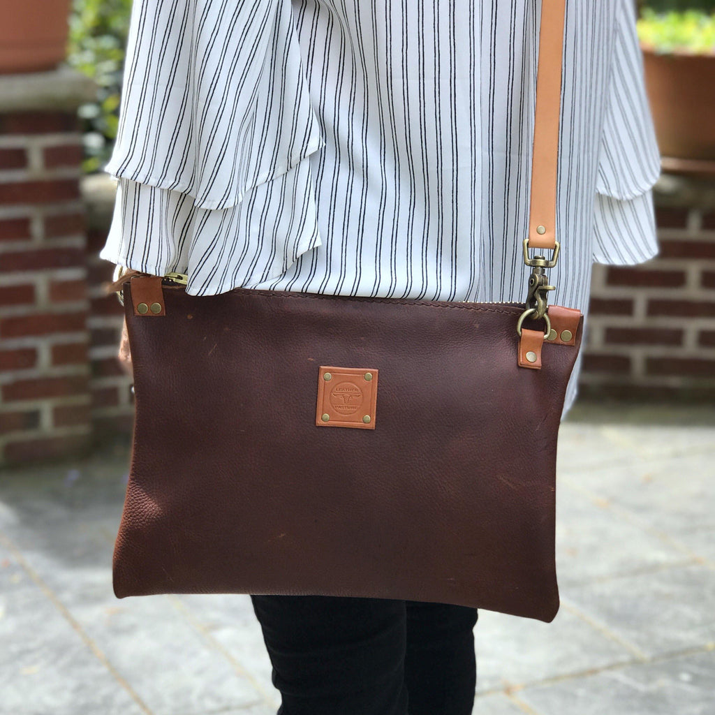 Messenger Bag - Leather Pasture