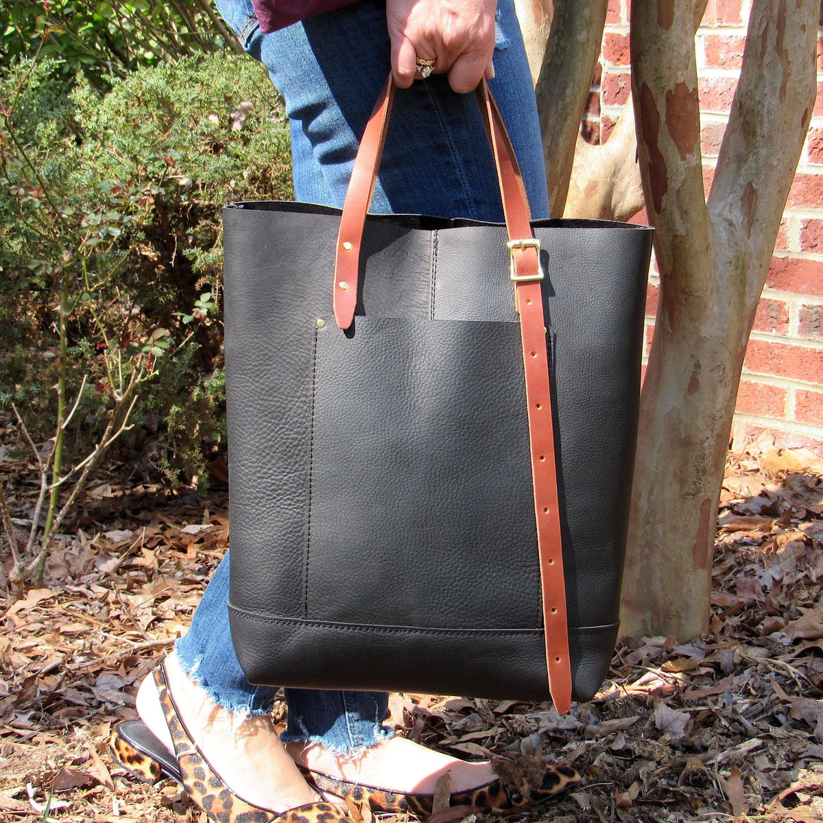 The Fina Full Grain Vegetable Tanned Leather Tote