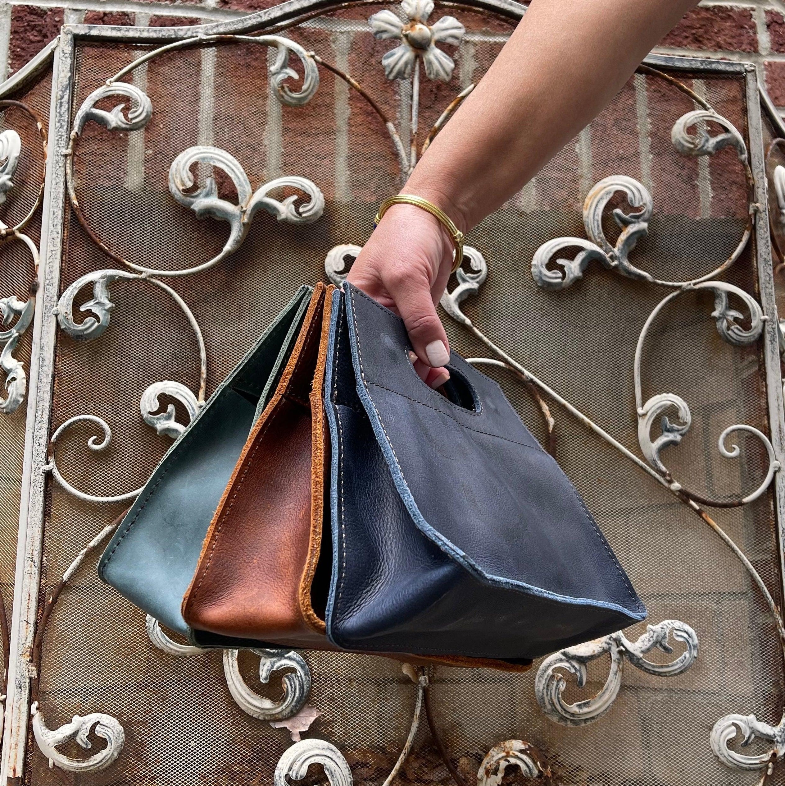 Blue Ridge Leather Bag in Navy – Leather Pasture